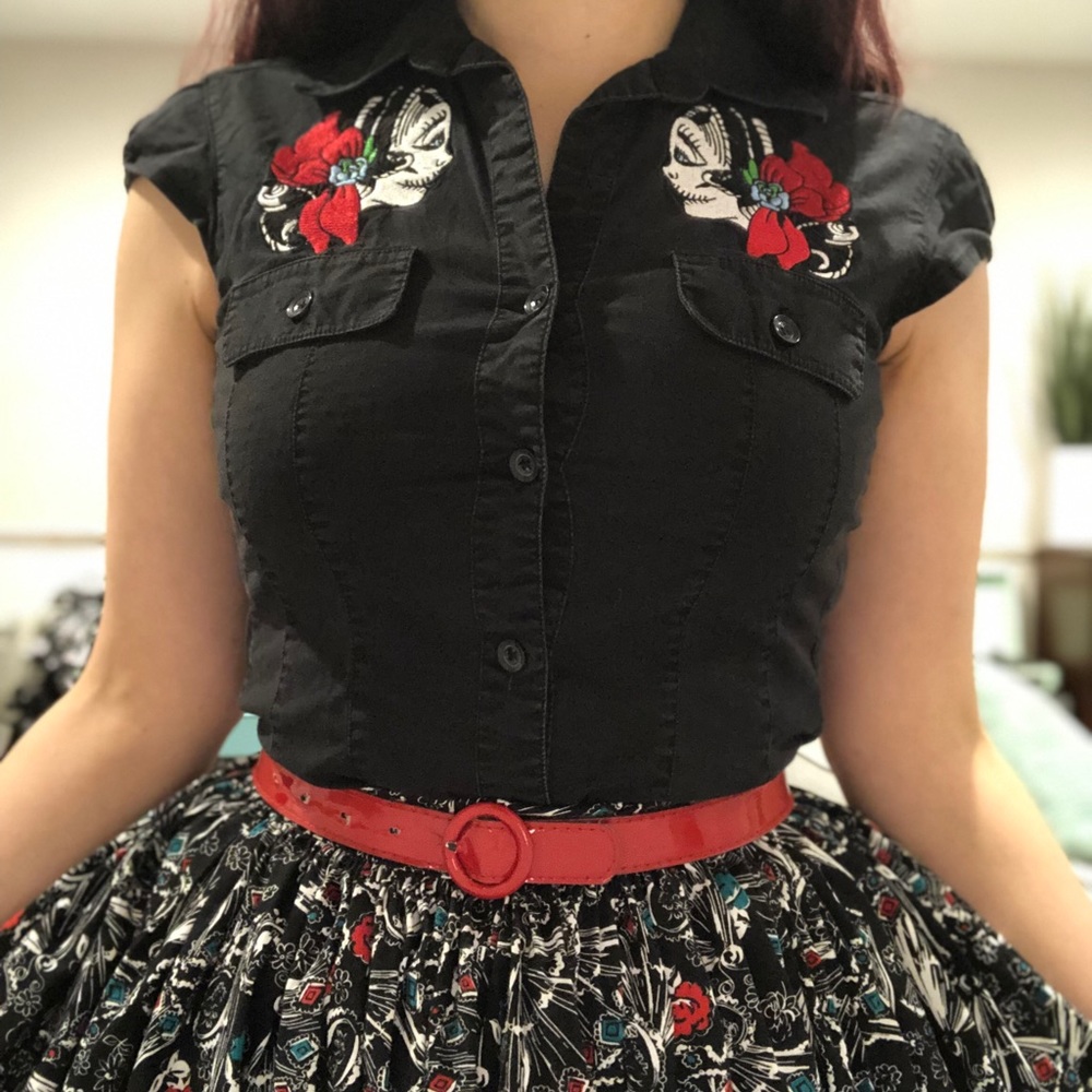 Skull top